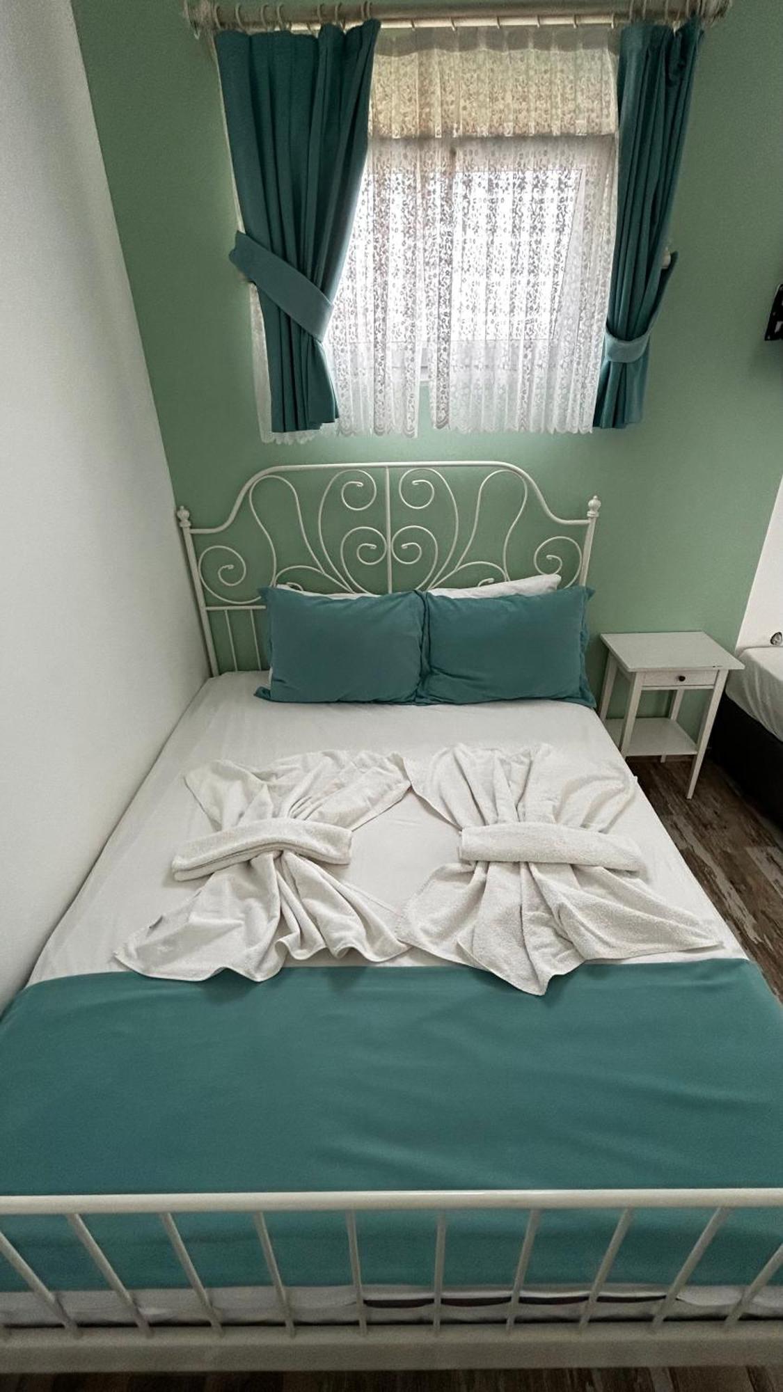 Maydanoz Otel Fokaja Zewnętrze zdjęcie
